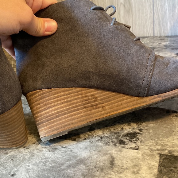 Dr. Scholl’s Wedges size 10M - Picture 3 of 4